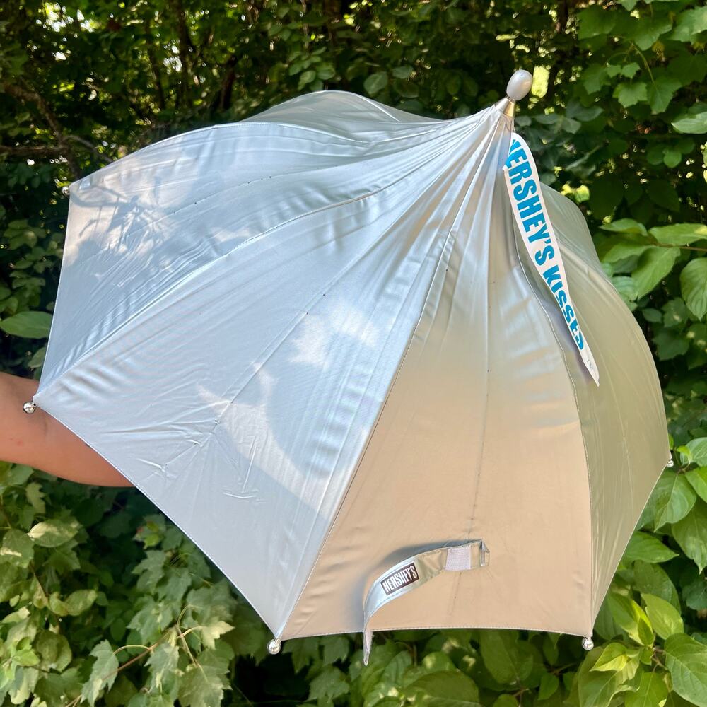Vintage Hershey's Kisses Kiss Shaped Silver Umbrella Novelty Advertising Promo
